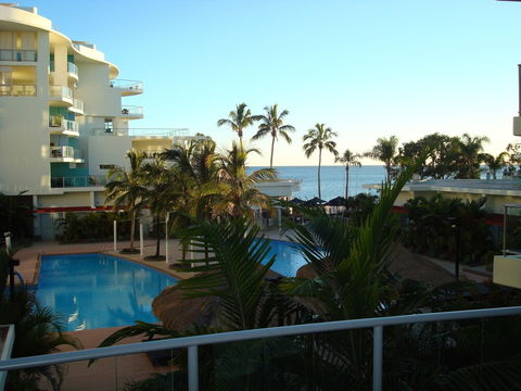 Pier Resort - Tourism TAS 1