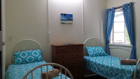 Arcadia Beach Guest House - Tourism TAS 5