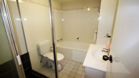 Tradewinds Apartments - Tourism TAS 6
