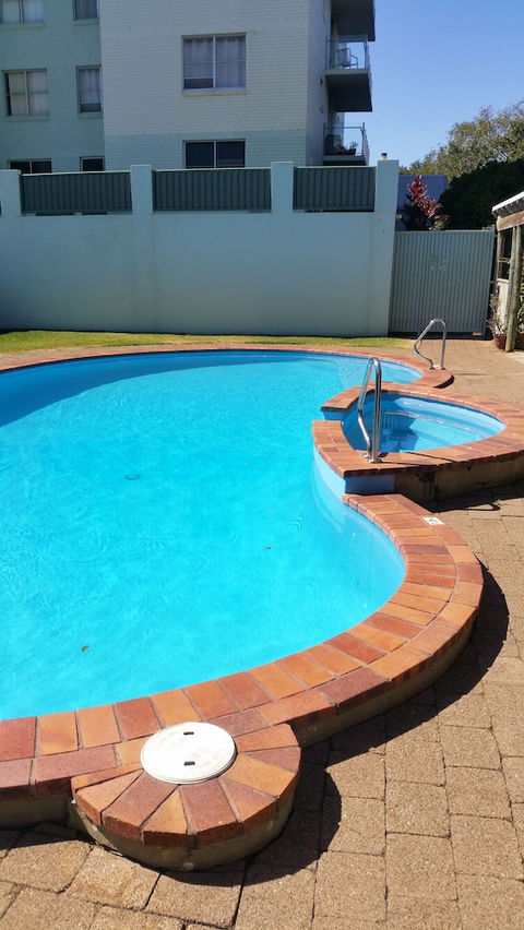 Tradewinds Apartments - Tourism TAS 3