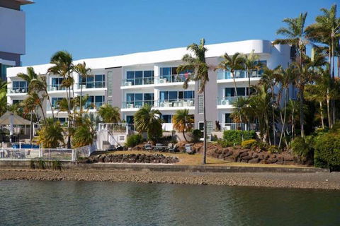 Arc Resort - Tourism TAS 3