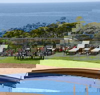 Amooran Oceanside - Hobart Tourism