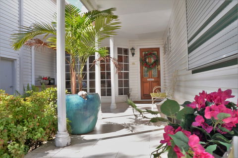 North Ryde Guest House - Hobart Tourism 0