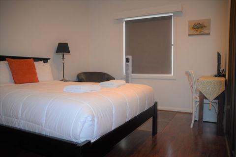 North Ryde Guest House - Hobart Tourism 6