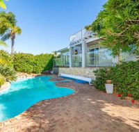 Resort style Home - Hobart Tourism
