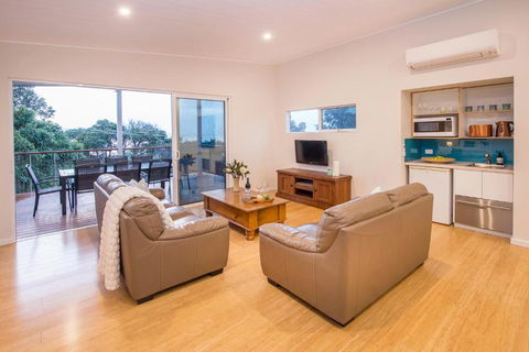 Beach Haven - Hobart Tourism 3