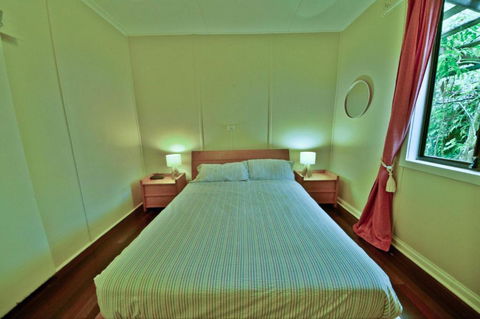 Rosemaree 24 East Street - Tourism TAS 3