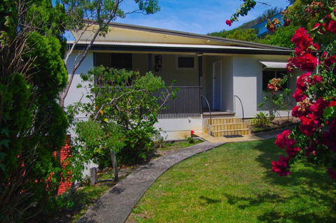 Rosemaree 24 East Street - Tourism TAS 4