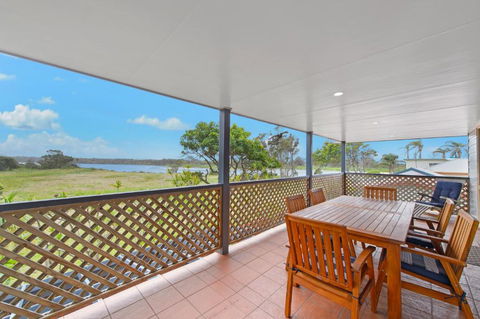 Bellhaven 2 17 Willow Street - Tourism TAS 3