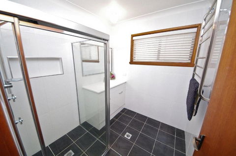Breakaway 11 Scott Street - Tourism TAS 4