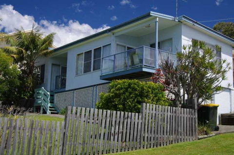 Clareview 8 Korogora Street - Tourism TAS 1