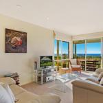 Beach Breakers Apartment Stunning Views - Hobart Tourism 0