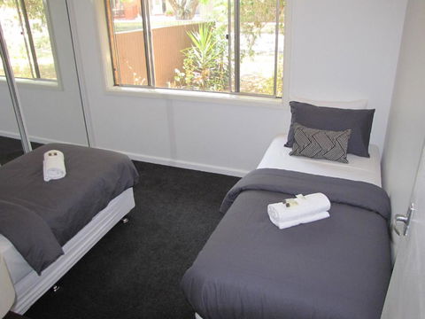 Clarke Street - Tourism TAS 4