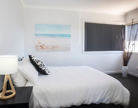 Bircoo Cottage Beach & Golf Getaway - Tourism TAS 1
