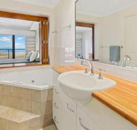 Luxury Beach Unit Dolphin Heads - Hobart Tourism