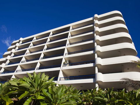 St Tropez Unit 9 The Entrance NSW - Hobart Tourism 5