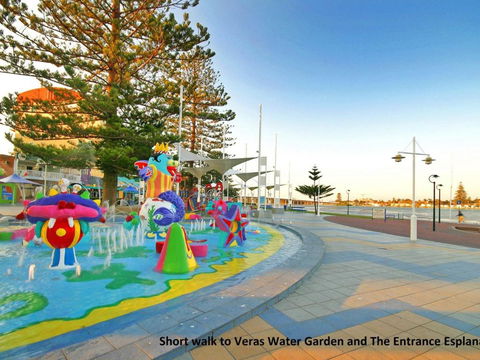 St Tropez Unit 9 The Entrance NSW - Hobart Tourism 4
