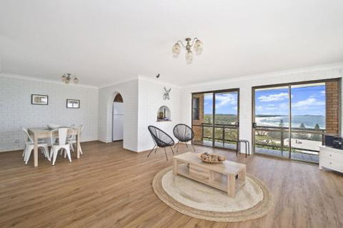 Pacifica All About The View - Tourism TAS 3