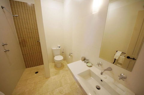 The Playhouse Hotel - Hobart Tourism 3