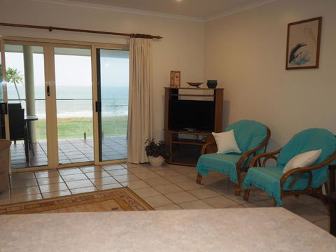 La Riviera - Hobart Tourism 2