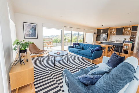 Beach House XIV - Hobart Tourism 7