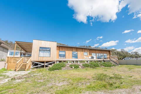 Beach House XIV - Hobart Tourism 2