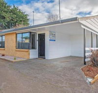 Elkie Villa 2 Bedroom Unit Burnie - Tourism TAS