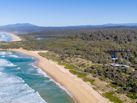 House One At Potato Point - Hobart Tourism 4