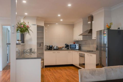 Apartments On Allingham - Tourism TAS 4