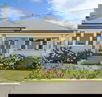Merri Place - Tourism TAS