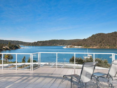 Bella Mare 2 Bedroom Ocean View Terrace Apt - Tourism TAS 5