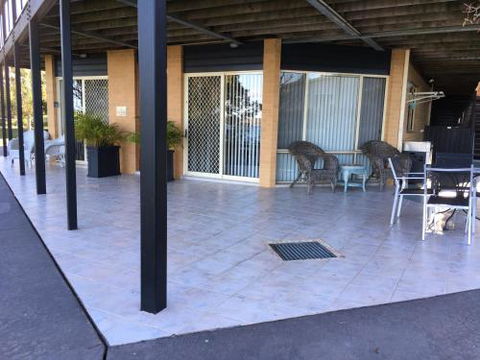 SilverWaters Waterfront Accommodation - Hobart Tourism 4