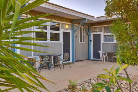 Getaway Villas Unit 38 12 1 Bedroom Self Contained Accommodation - Tourism TAS 0