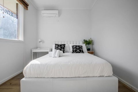Alice Wonderland In 4 Beds House - Tourism TAS 4