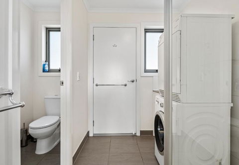 GRANITE BEACH HOUSE At Bay Of Fires - Tourism TAS 4