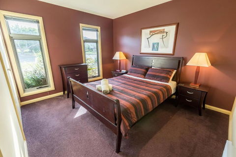 Aqua Vista A Stroll To Paynesville Forshore - Tourism TAS 2