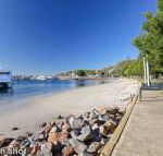 3 Tomaree Street cute 4 bedroom house with aircon in the heart of town - Tourism TAS
