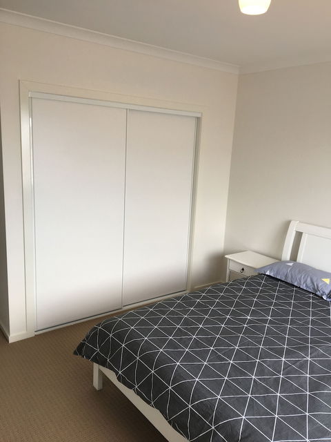 Apple House Point Cook - Tourism TAS 3