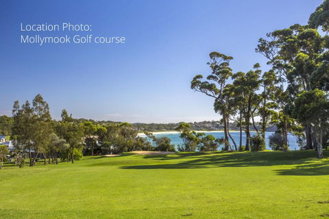 2 / 9 Donlan Rd Delightful Donlan - Hobart Tourism 5