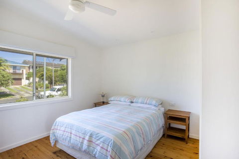 11 Riley St. Stylishly Modern - Hobart Tourism 3