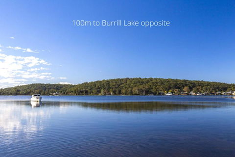 Elevated Views At Burrill Lake 17 Canberra Cres - Hobart Tourism 1