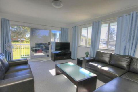 45 Wharf Street Whole House - Tourism TAS 0
