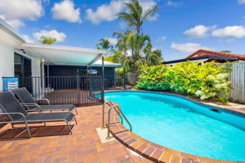 Sunyata Beach House Rainbow Beach Beachside Escape With A Pool Pet Friendly & Wi Fi - Hobart Tourism 0