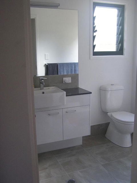 16 Ibis Court Rainbow Shores Beautiful Private & Peaceful Wi Fi - Hobart Tourism 2