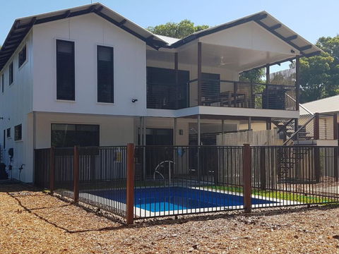 9 Ibis Court Pool Beach Volleyball Air Conditioning - Hobart Tourism 2