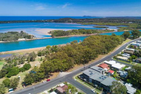 Suibhne Modern Unit Opposite River - Hobart Tourism 5