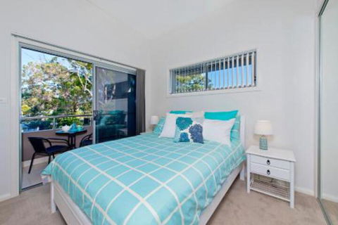 Suibhne Modern Unit Opposite River - Hobart Tourism 0