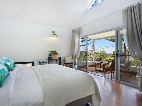 EAST COAST ESCAPES Lighthouse Studio - Tourism TAS 3