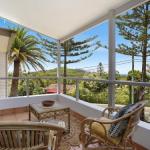 EAST COAST ESCAPES Lighthouse Studio - Tourism TAS 1