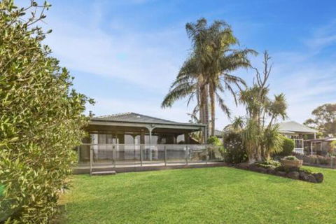 Eagle Point Getaway Waterfront Serenity! - Tourism TAS 6